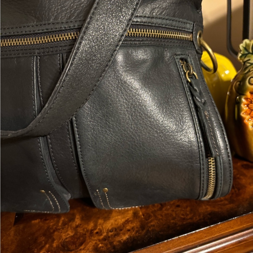 The Sak Black Leather Shoulder Bag - Picture 3 of 13